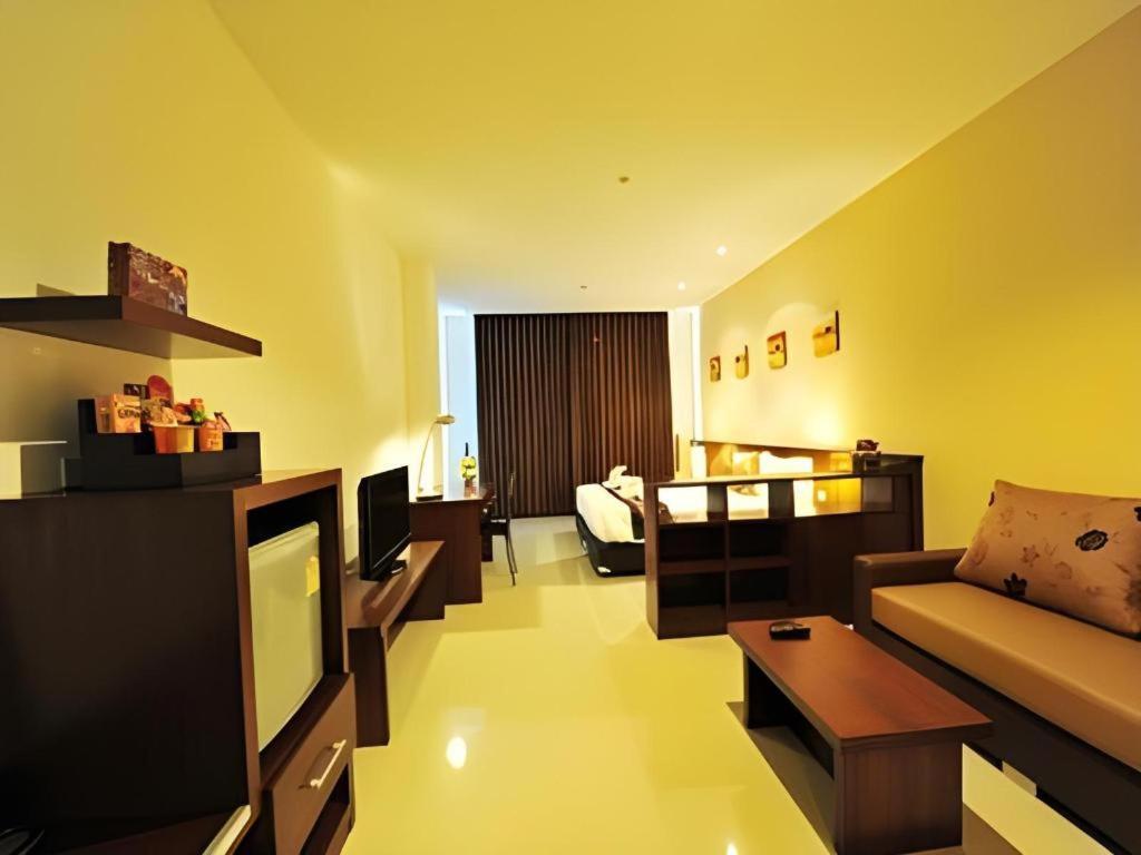 Green World Palace Hotel Songkhla Exteriör bild